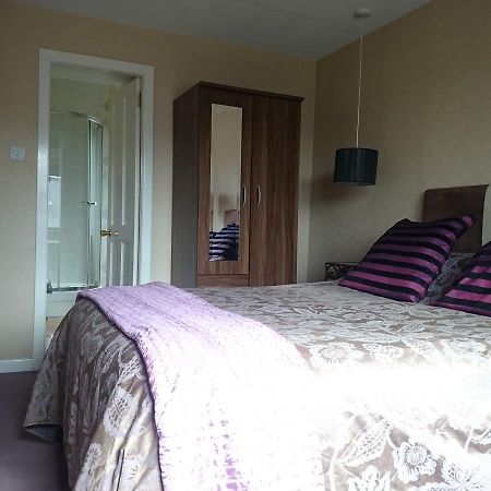 Albert Hotel Peterhead Ngoại thất bức ảnh