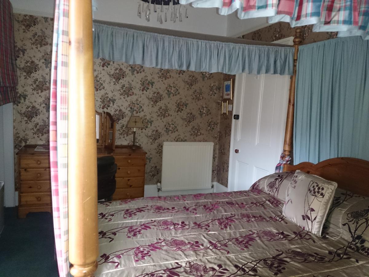 Albert Hotel Peterhead Ngoại thất bức ảnh