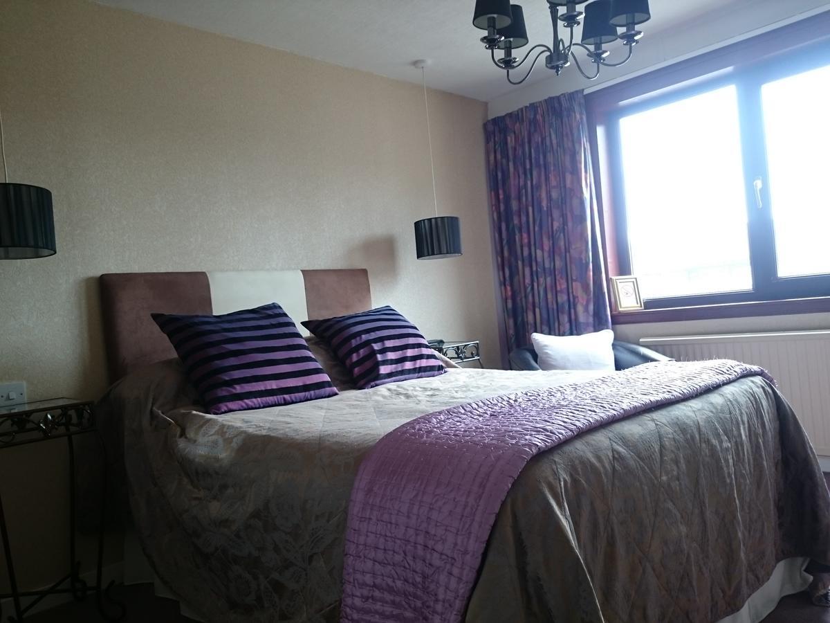 Albert Hotel Peterhead Ngoại thất bức ảnh