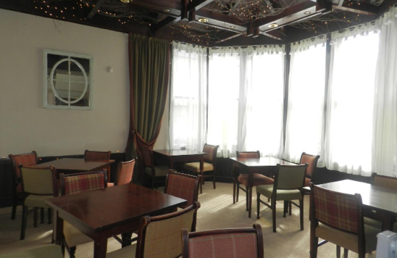 Albert Hotel Peterhead Ngoại thất bức ảnh